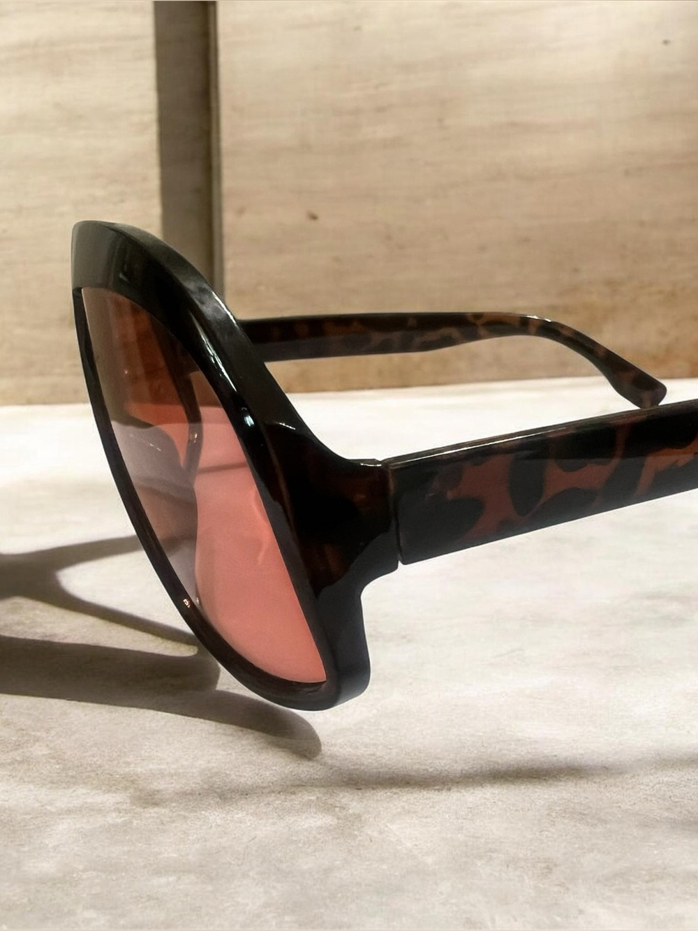 Oversized Tortoiseshell Amber Lens Sunglasses - Brown - Picture 3 of 8